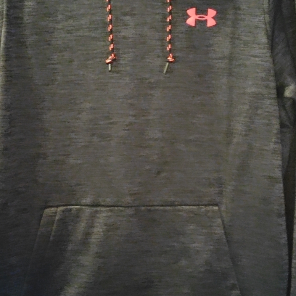 Hoodie under armour